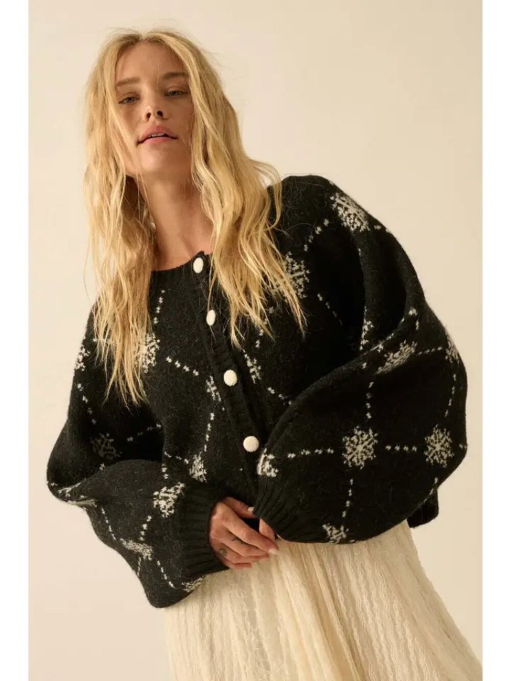 Snowflake diamond pattern knit cardigan sweater black oversized long sleeve NEW